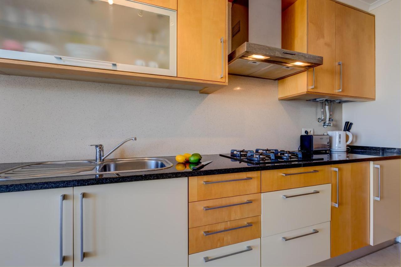 Rooftop Pool Two Bedroom Apartment In Alvor Exterior photo